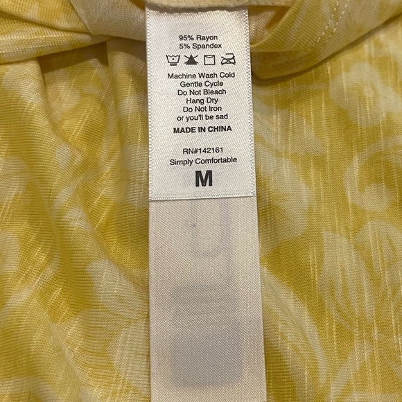 NWT LuLaRoe Olive Tulip Sleeved Stretch Fit Yellow Women’s Size M - Picture 6 of 6